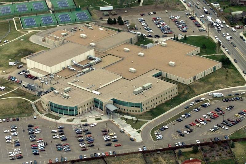 Печально известную школу «Колумбайн» предложили снести