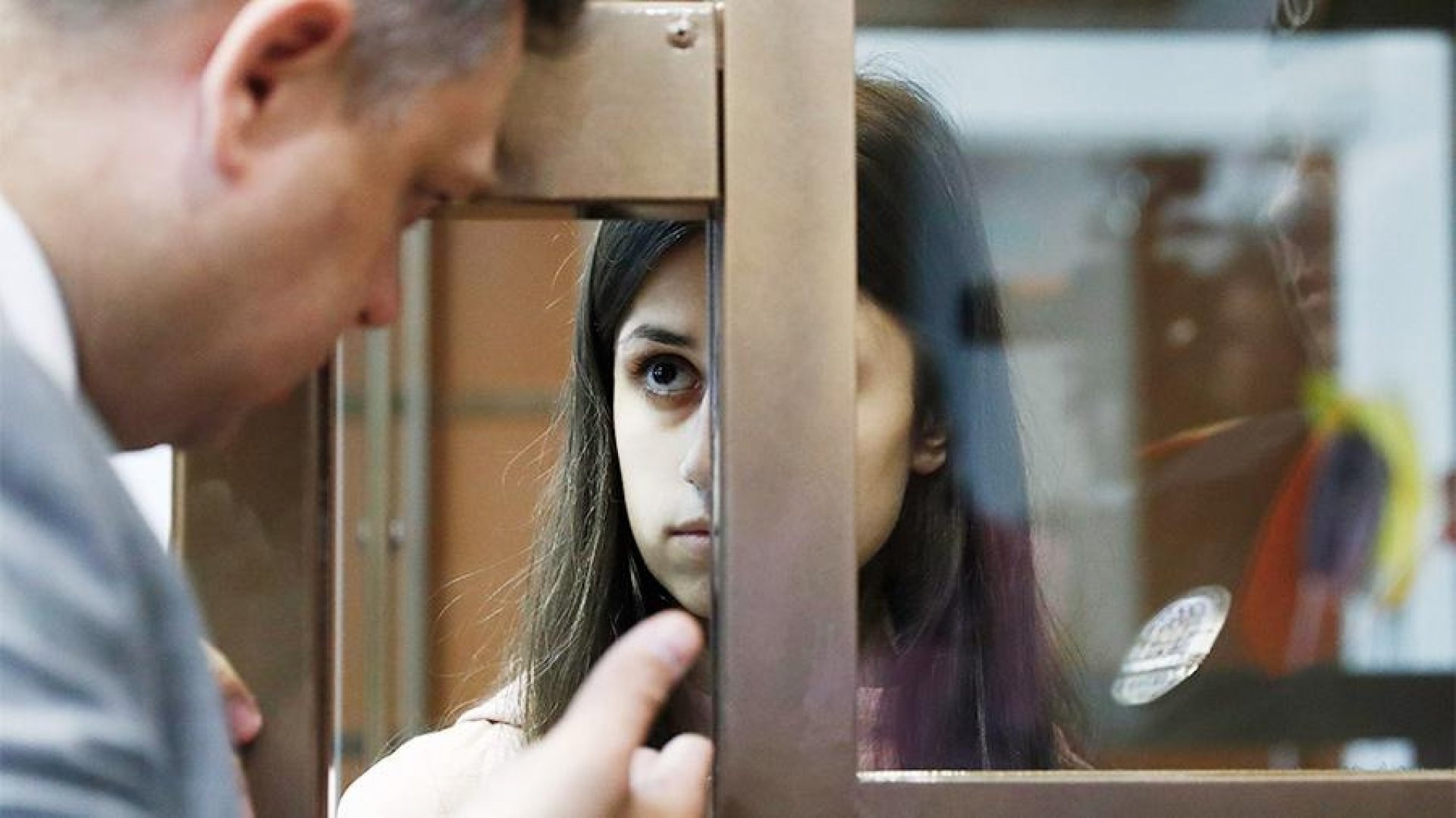 Сёстрам Хачатурян суд продлил меру пресечения до августа