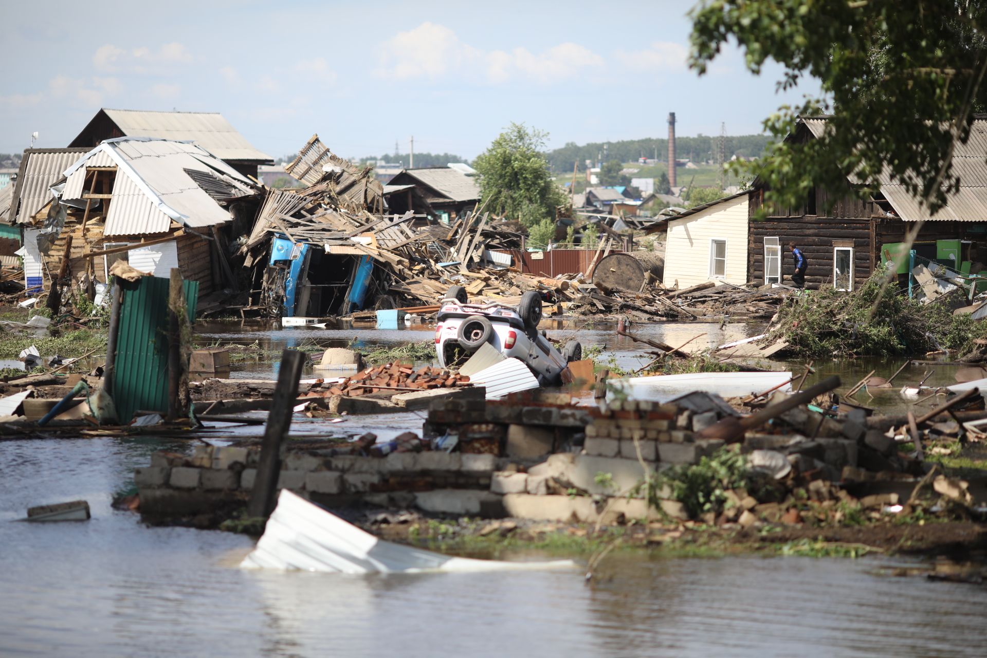 Около 40 школ в Иркутской области нуждаются в восстановлении после паводка