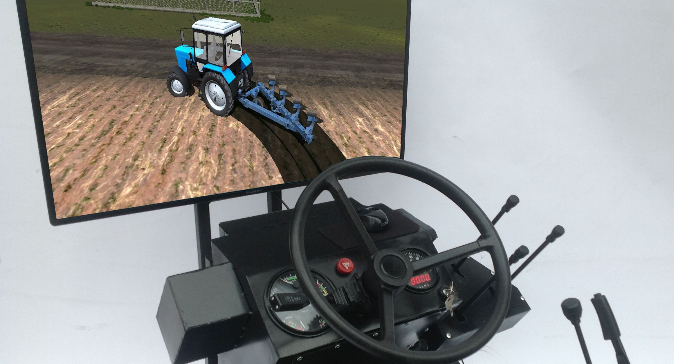 Министр просвещения протестировала динамический тренажер центра компетенций Ульяновска