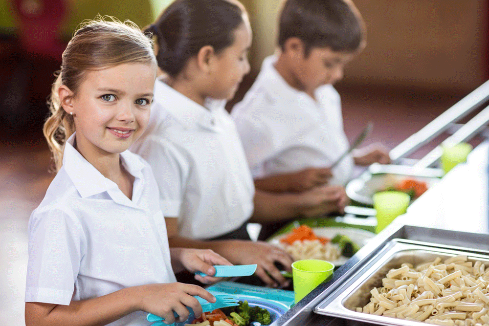 За два года количество жалоб по вопросам питания в школах выросло на 36%