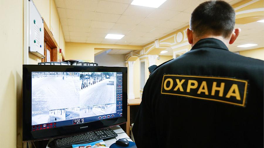 В России вступили в силу единые правила охраны школ