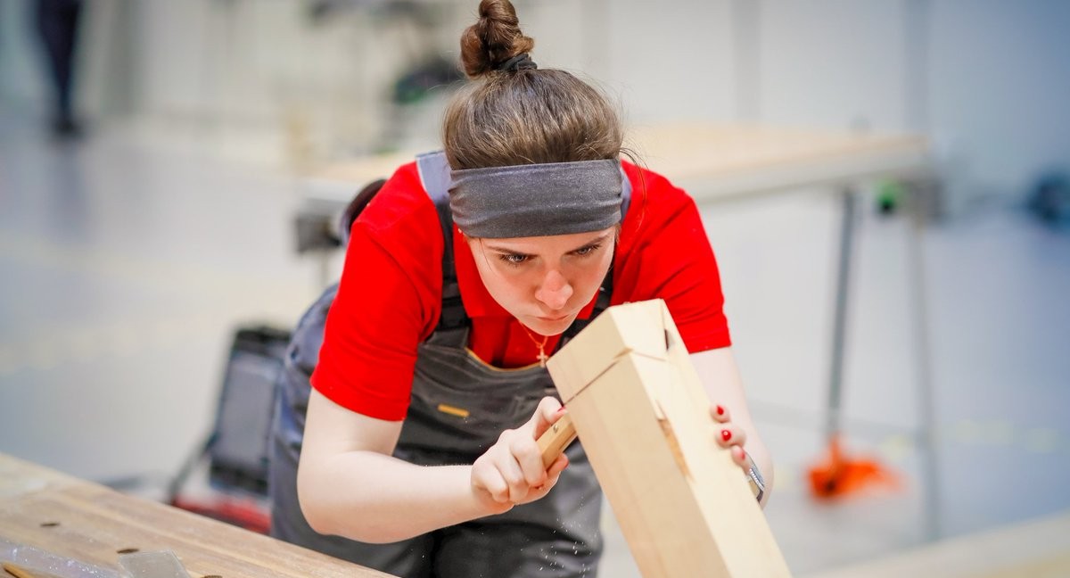 Минпросвещения России оснастит 700 мастерских в рамках проекта «Молодые профессионалы»