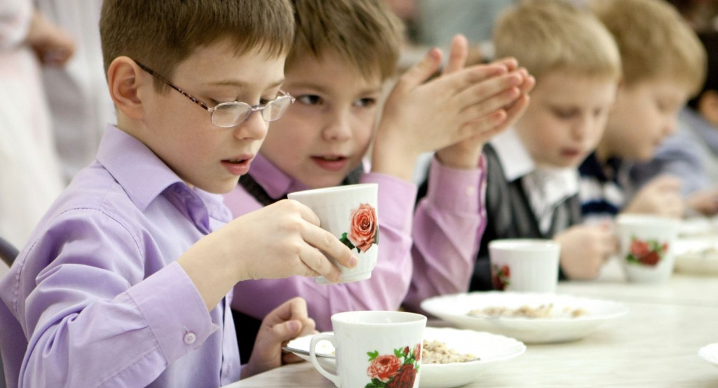 Питание школьников не соответствует установленным нормативам