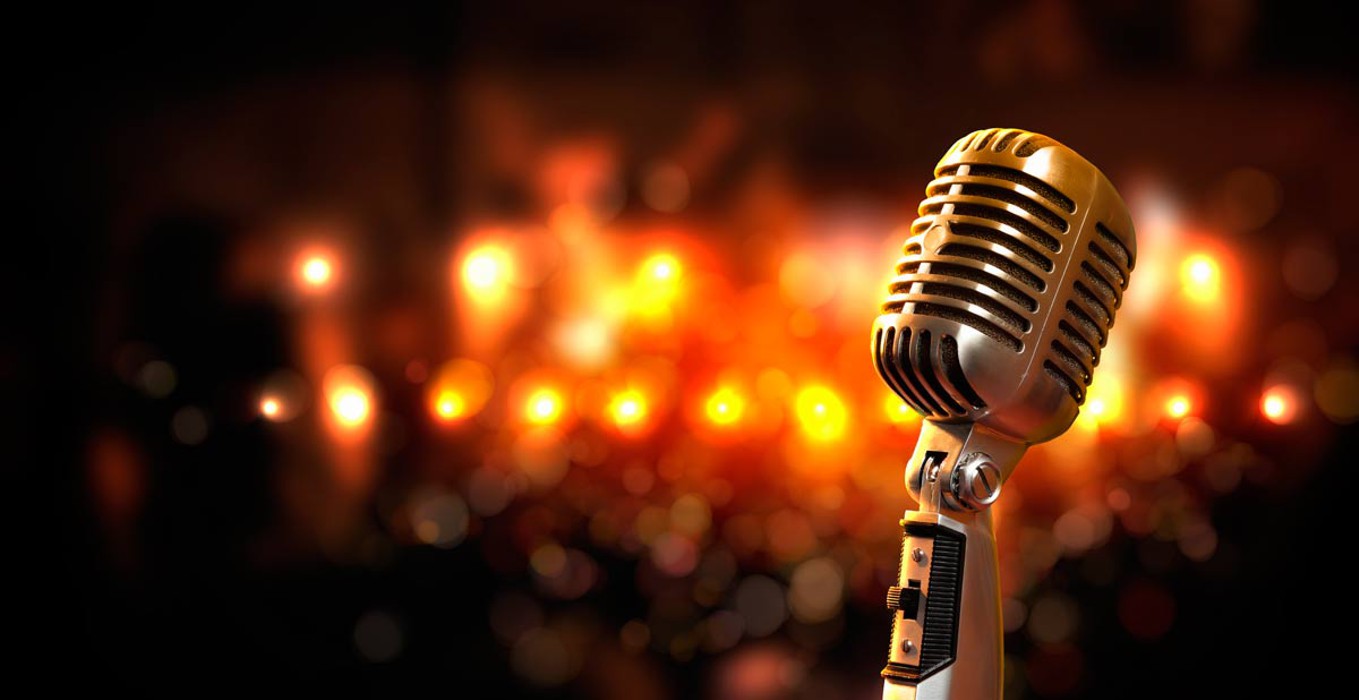 В Госдуме раскритиковали включение в культурный норматив школьника песен Nirvana и Queen