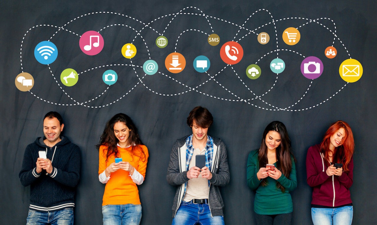 Уроки о рисках общения в соцсетях нужны для борьбы с подростковой агрессией