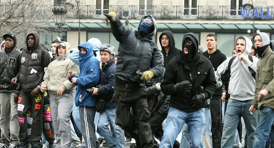 Во Франции за распространение радикальных идей с 2018 года закрыто четыре школы