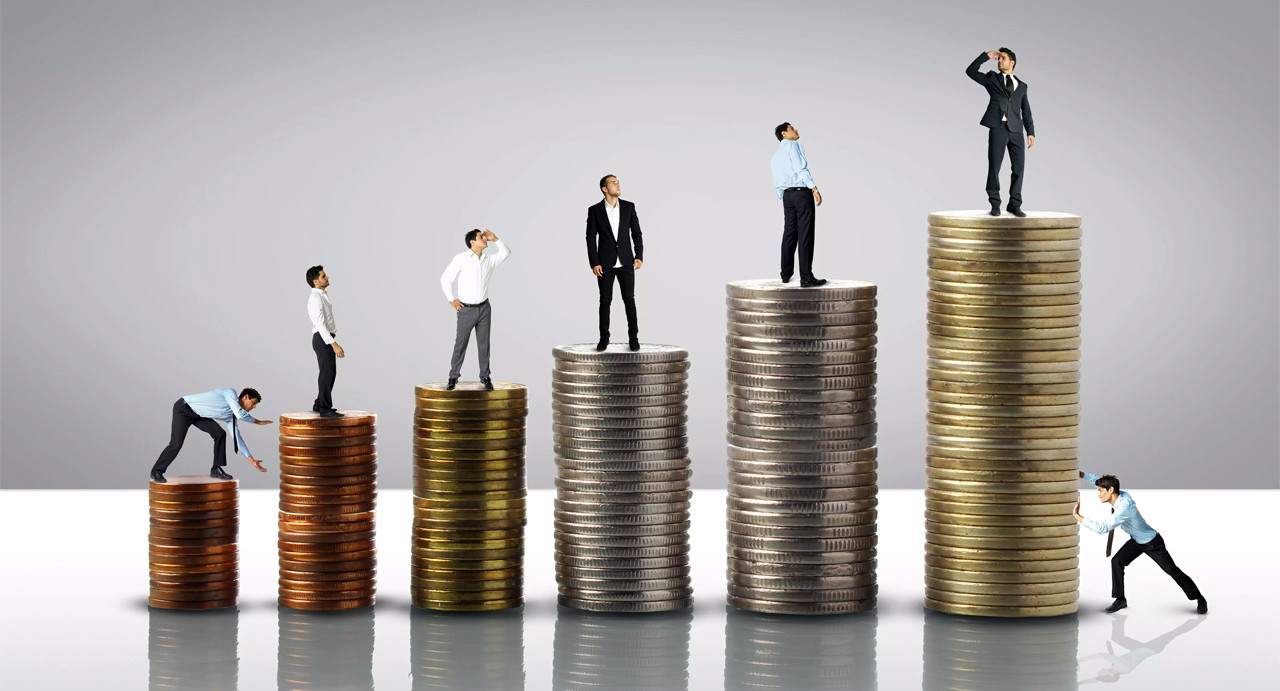 В каких регионах учителя получают по 100 тысяч рублей