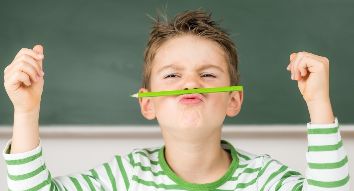 Современные дети проводят 85% своего времени в сидячем положении