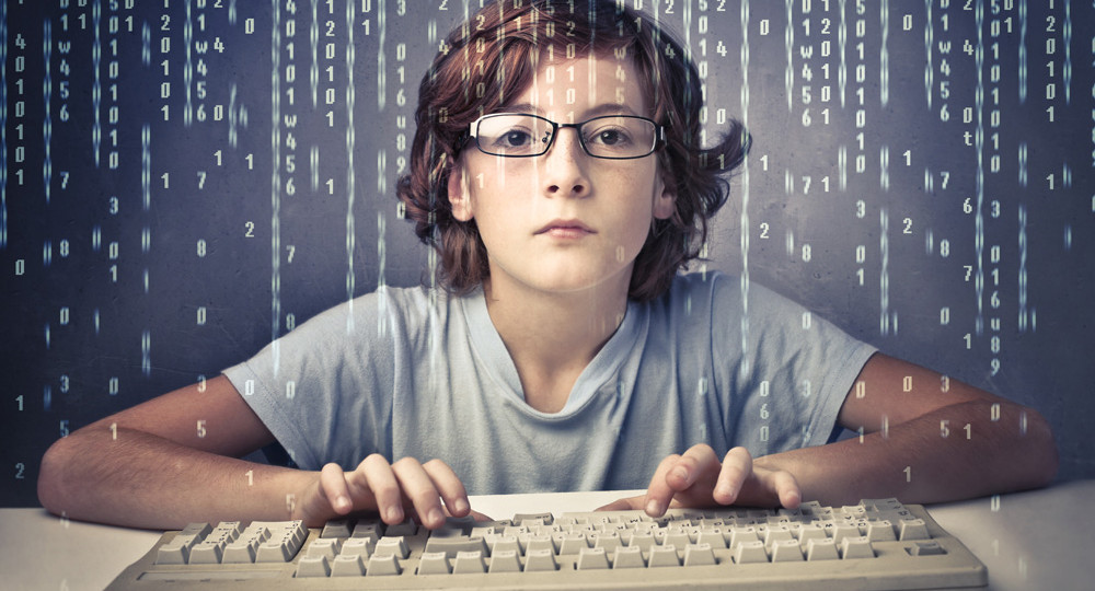 В Госдуме предложили обучать в школах информатике с пятого, а не с седьмого класса