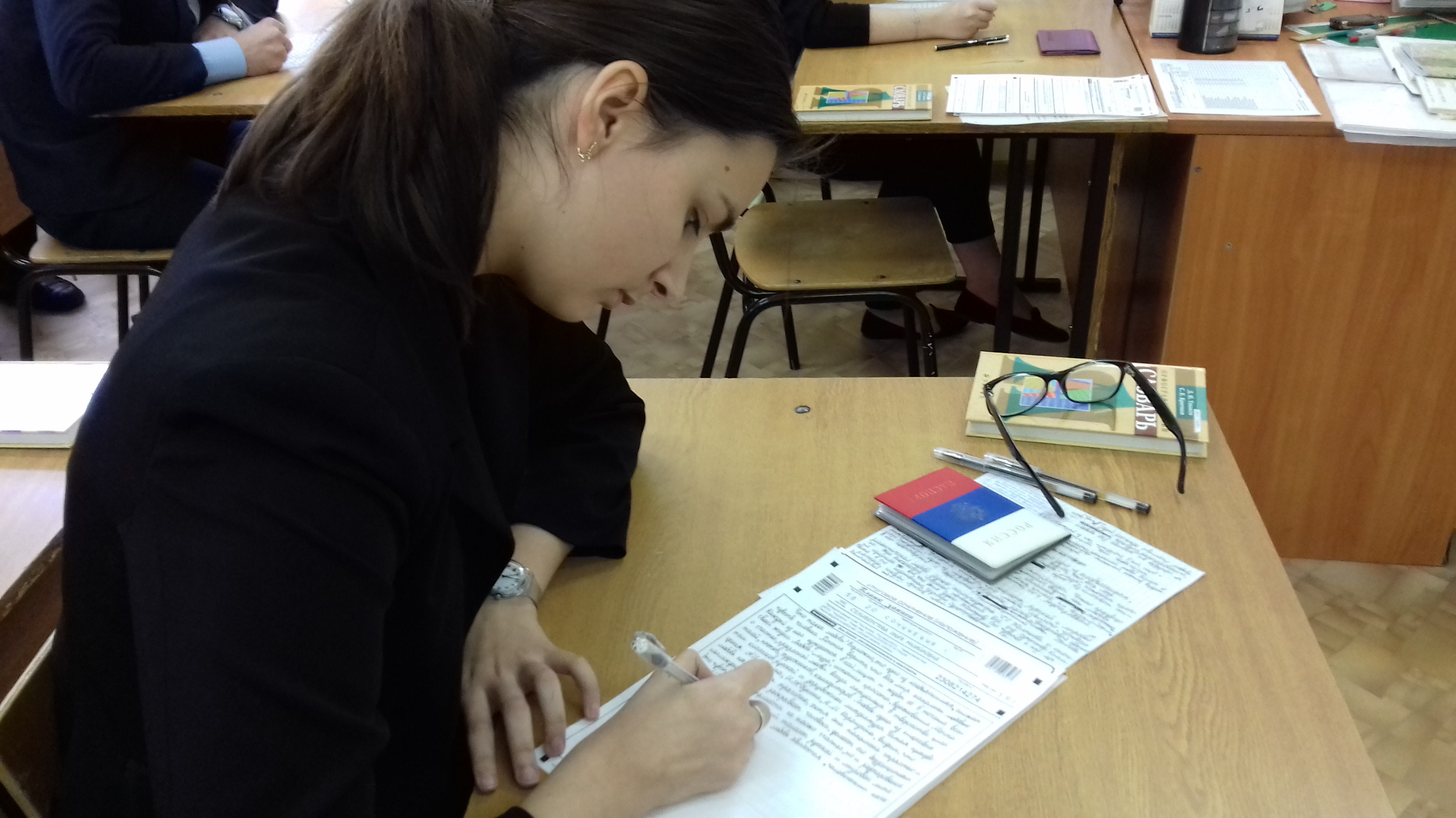 В Рособрнадзоре не зафиксировали сбоев при проведении итогового сочинения