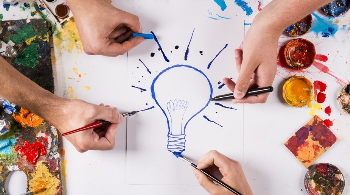 Путин поручил предоставить творческим вузам право на свои образовательные стандарты