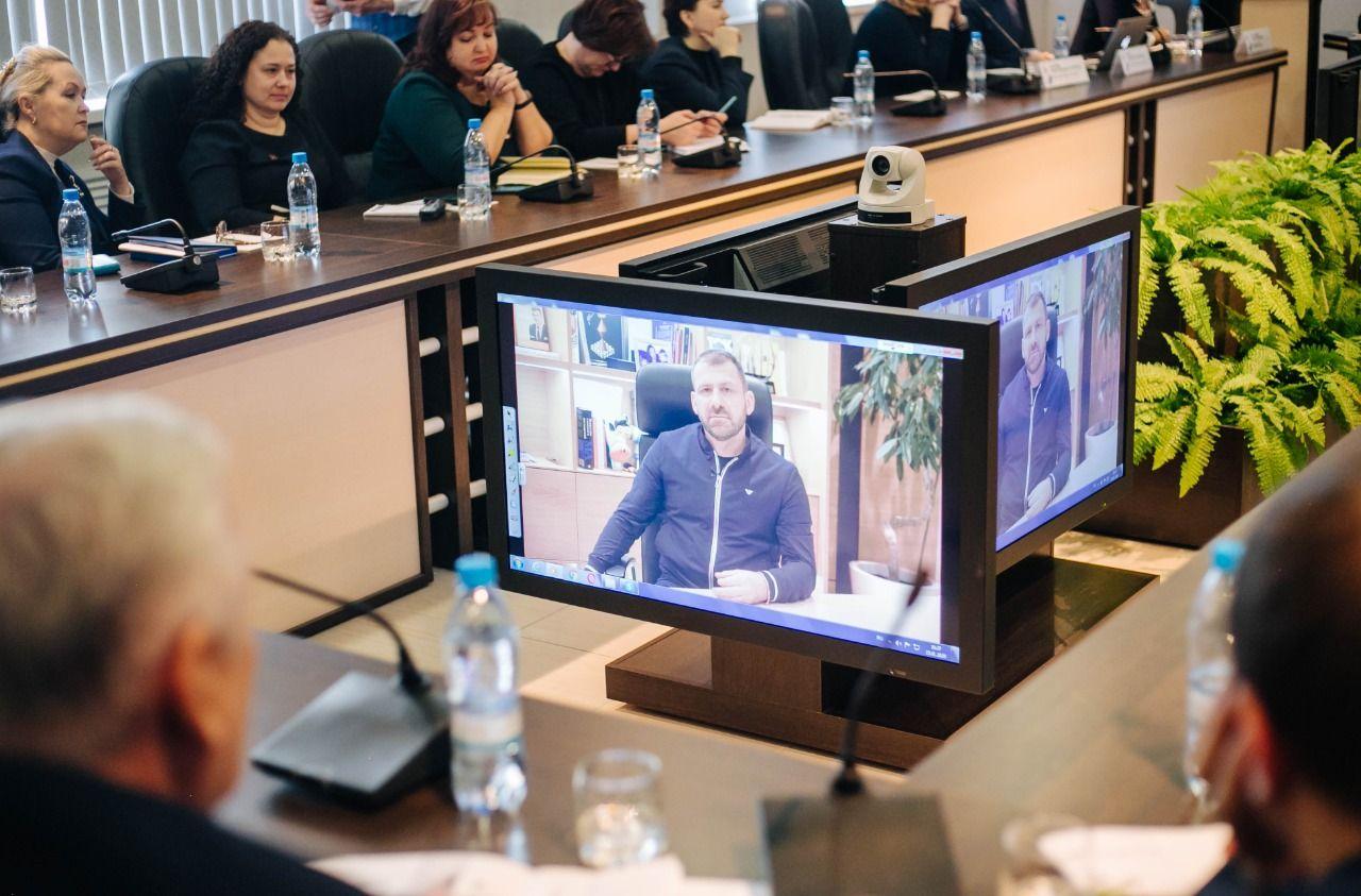 Игорь Рыбаков создал ЦК в родной школе 