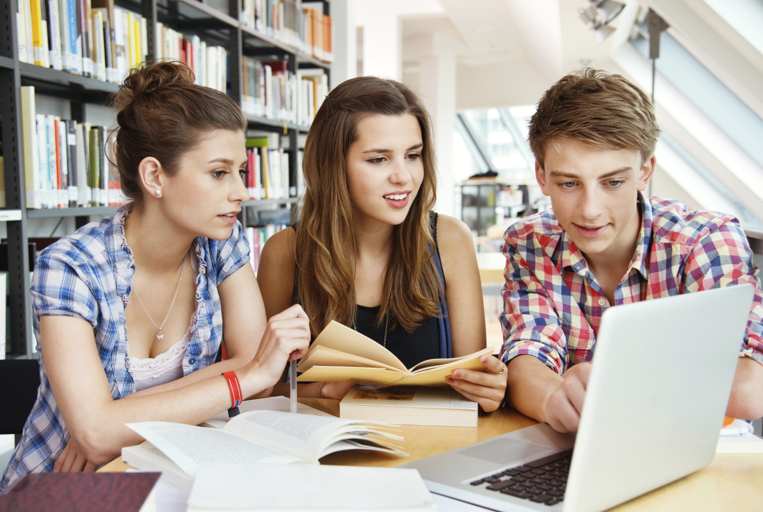 Педагогические и медицинские вузы вызывают больше всего нареканий у студентов