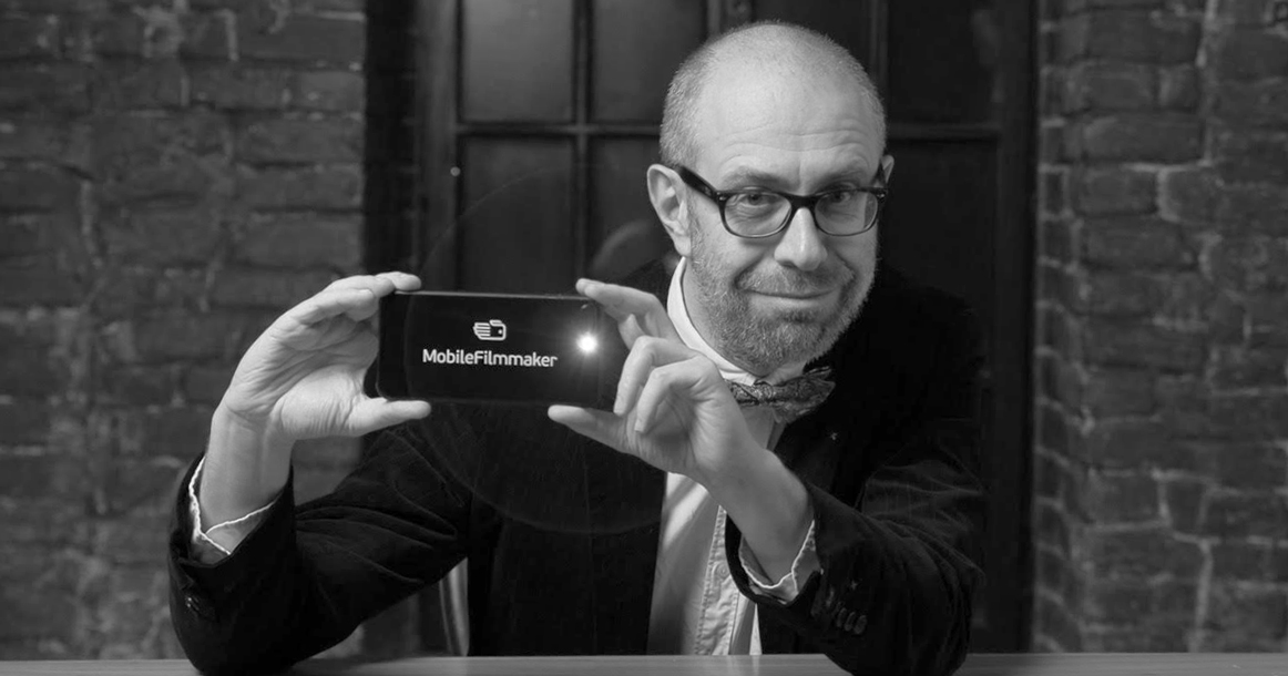 «Запрещать гаджеты вне уроков просто смешно»