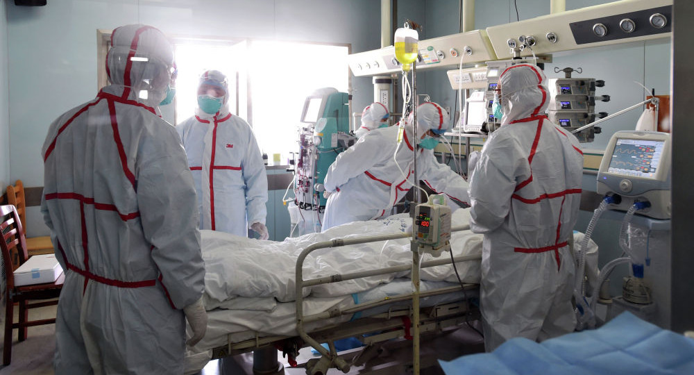 Мишустин заявил о депортации иностранцев с коронавирусом из РФ