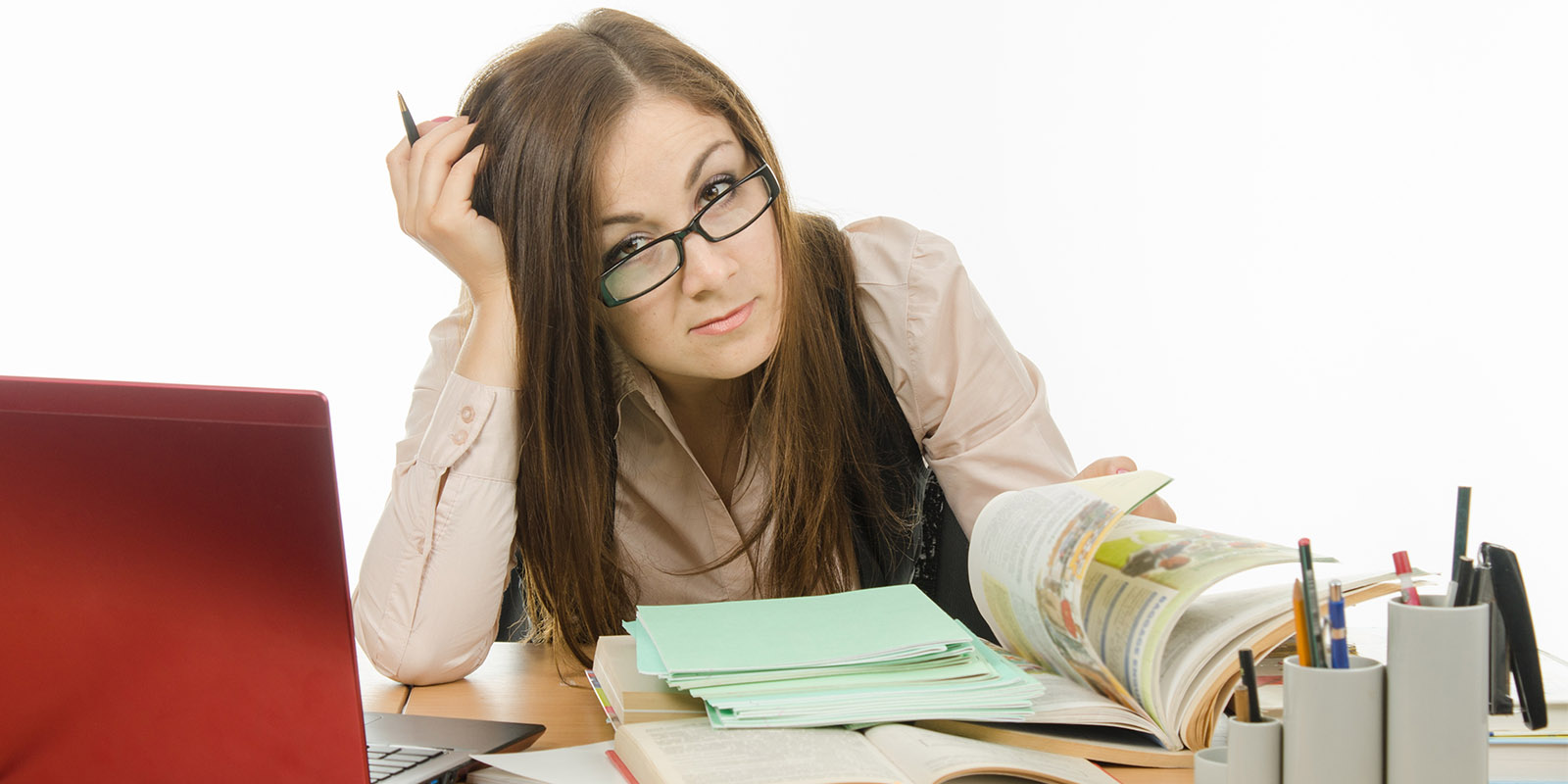 Учитель сидит в туалете