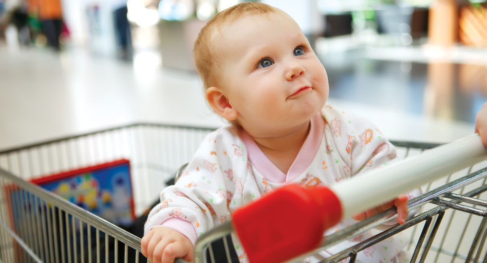 В пособии на детей мамам России стали отказывать... из-за самого пособия