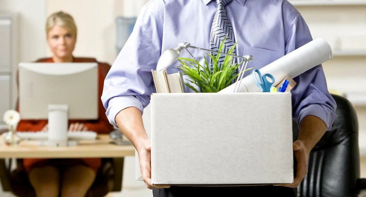 Уволен директор московской школы, где дети получили ожоги глаз