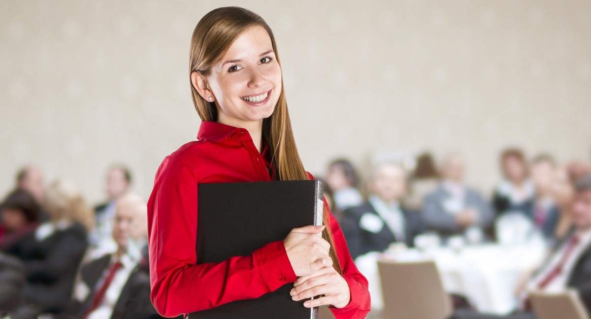 Около 80% россиян считают важным получение профессии сразу после школы