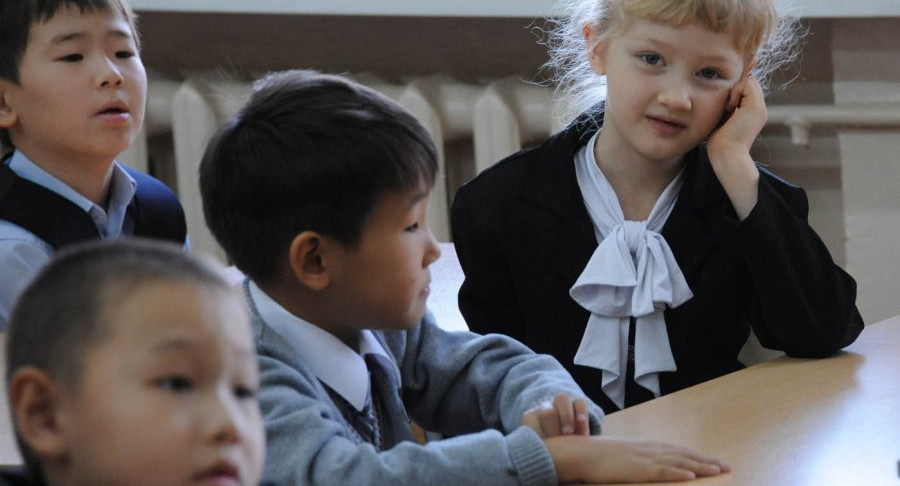 Карантина нет: учителям Бурятии разрешили заниматься с учениками в школах