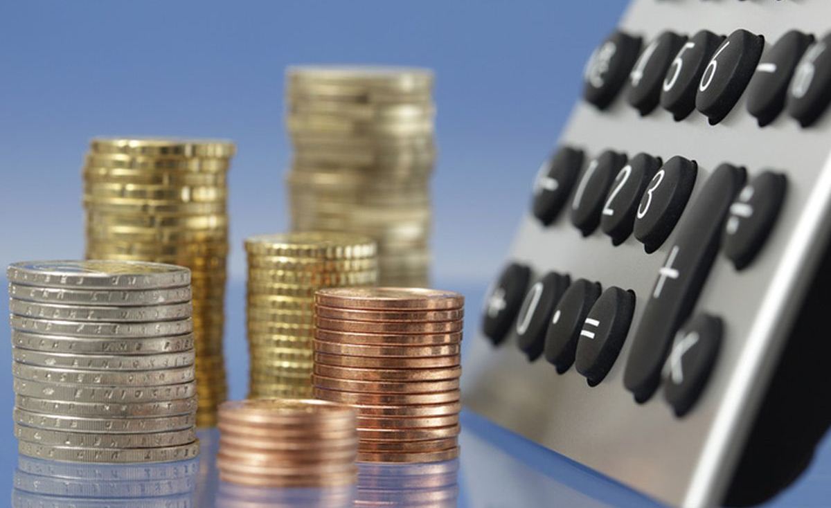 Министр просвещения: Снижений зарплат учителей не будет