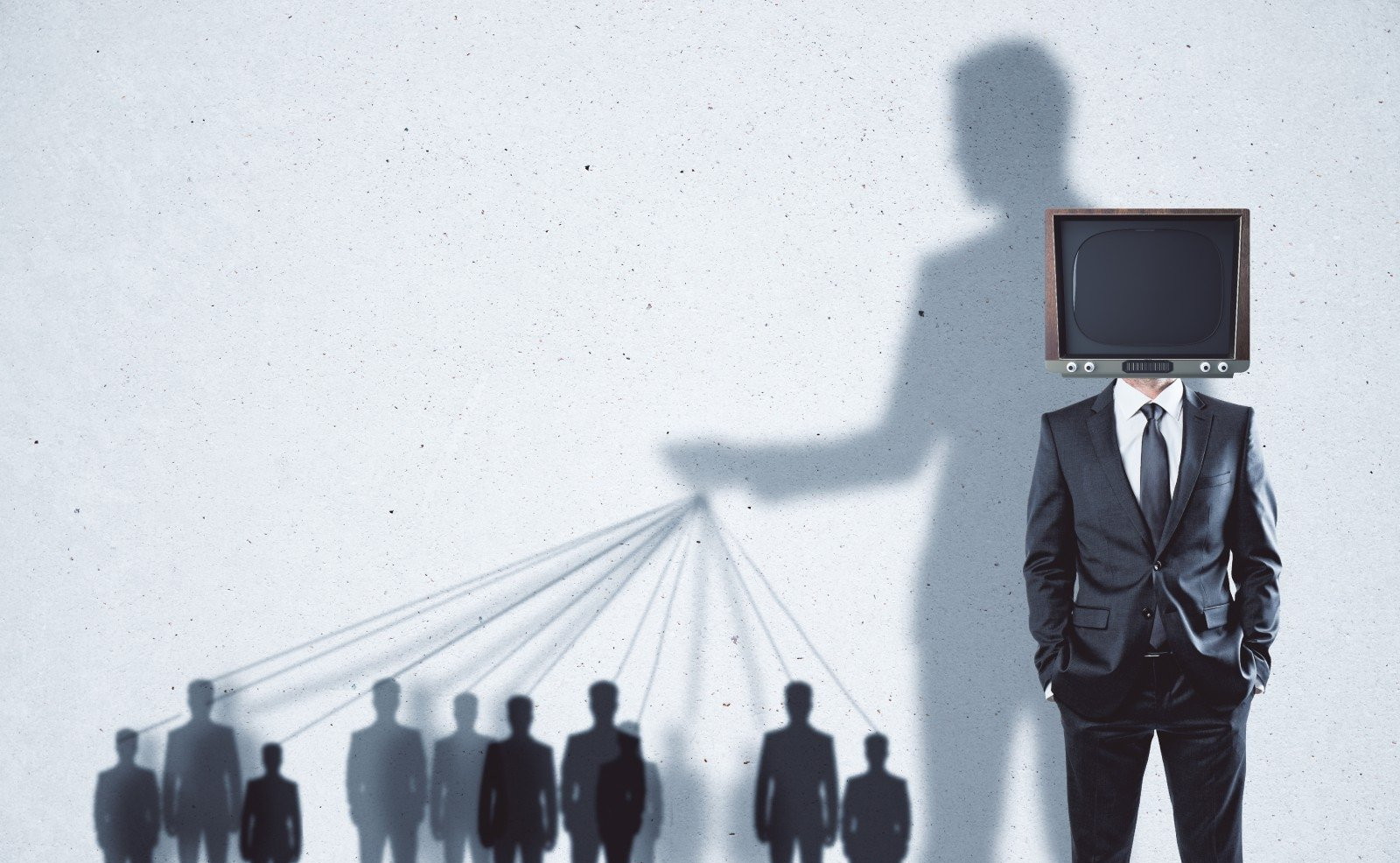 «Черные лебеди» и общественное сознание. Как меняется массовая психология в период кризиса