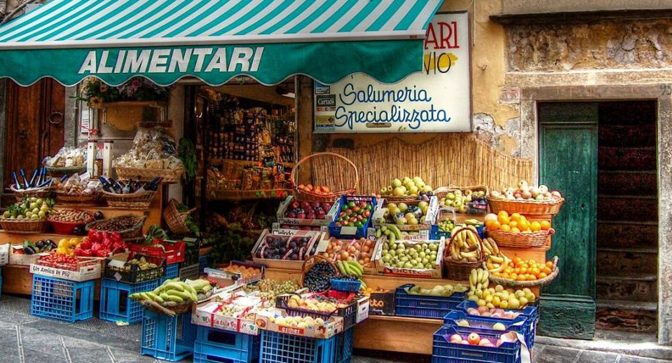 В Италии вводят карточки на продукты 