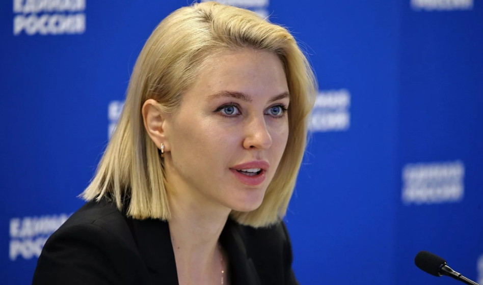 Аршинова предложила установить посменный режим онлайн-занятий для школьников