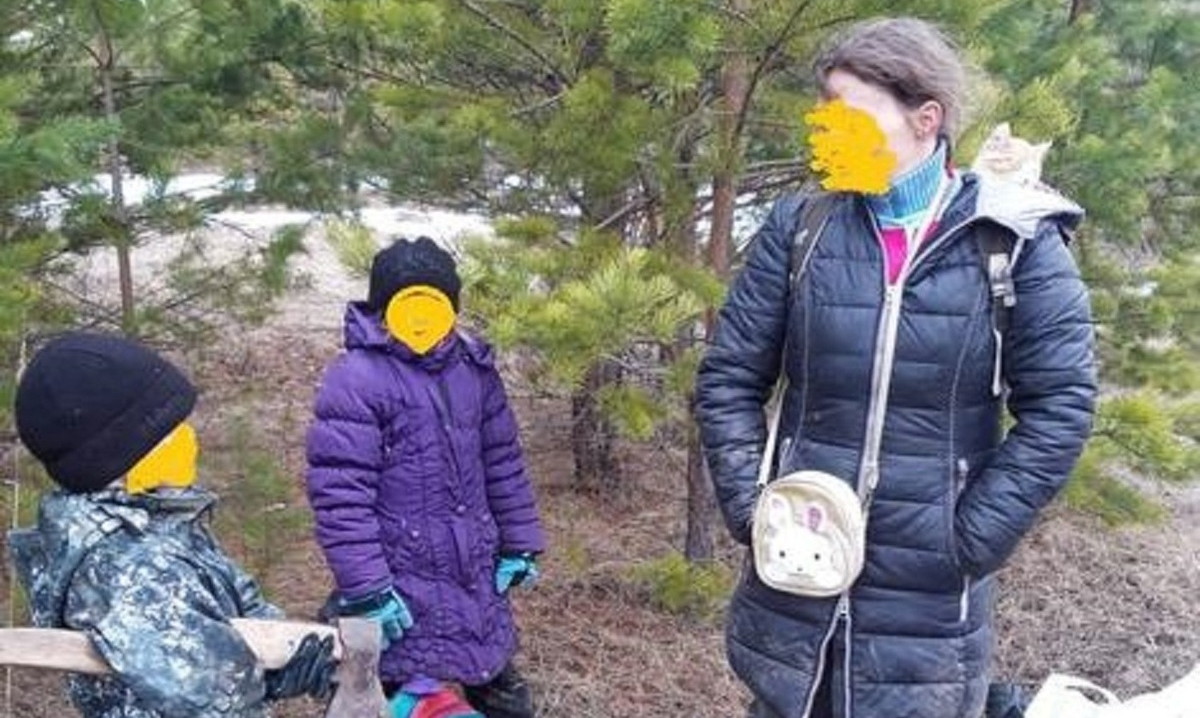Полицейские нашли семью, прятавшуюся в лесу от коронавируса