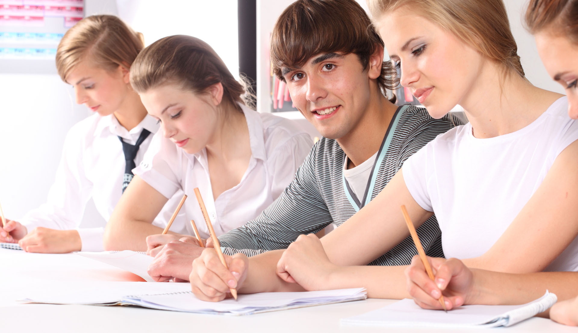 В 496 сельских школах Новосибирской области возобновлено очное обучение