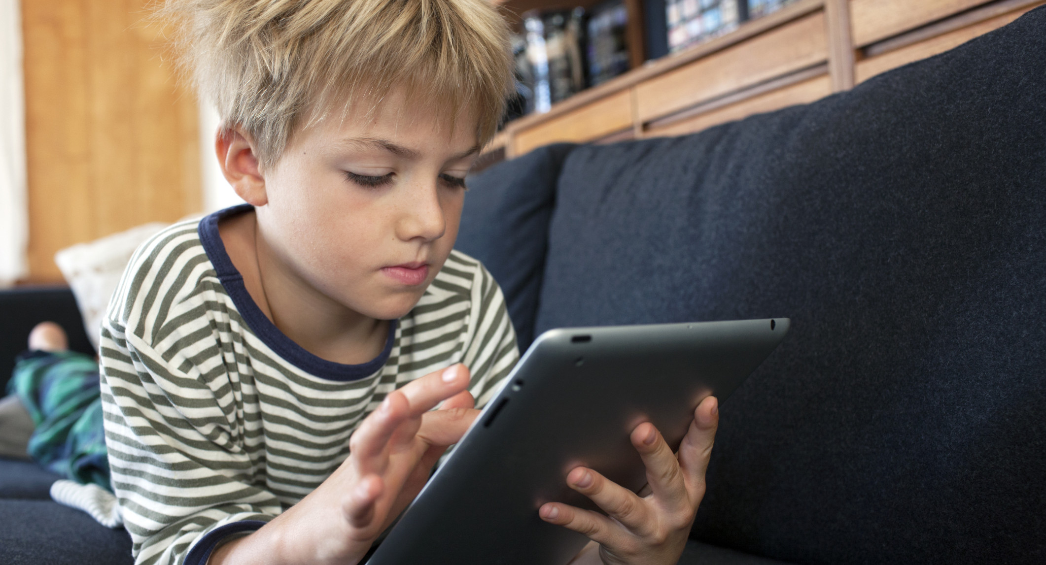 В Роспотребнадзоре призвали граждан дозированно распределять время работы на компьютере и гаджетах