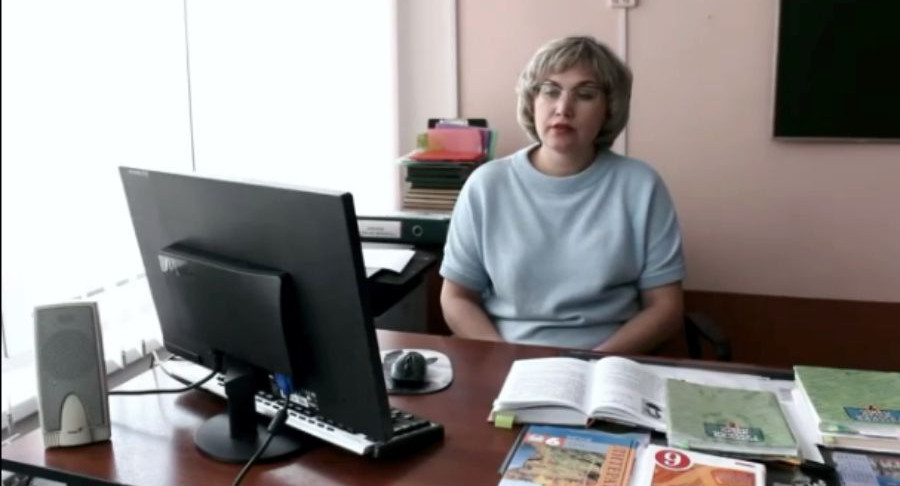 Калужским учителям выплатят премии за дистанционное обучение