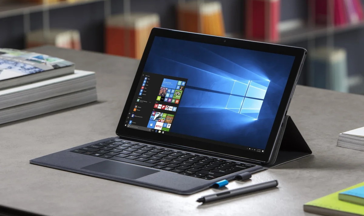 Калифорнийские студенты получат бесплатные лэптопы и компьютеры