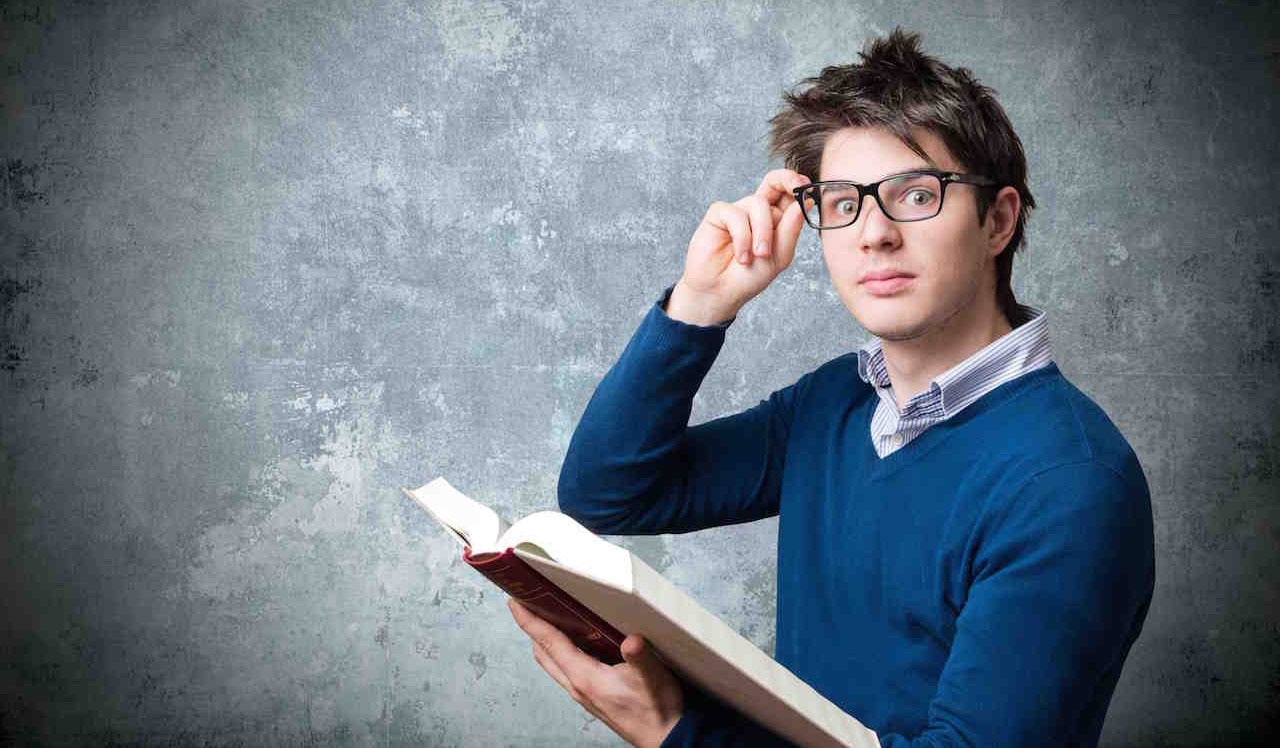 ГД приняла закон о праве студентов старших курсов преподавать в школе