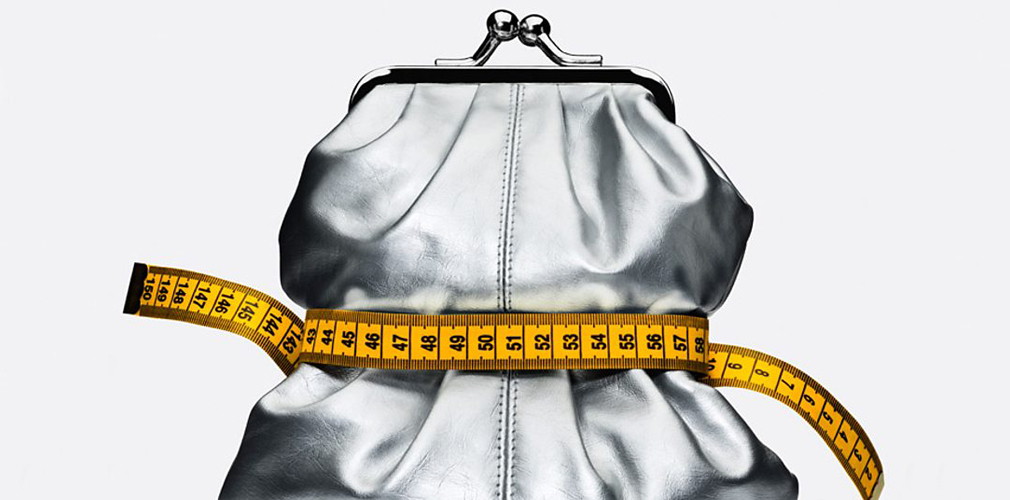 Учителей попросили затянуть пояса