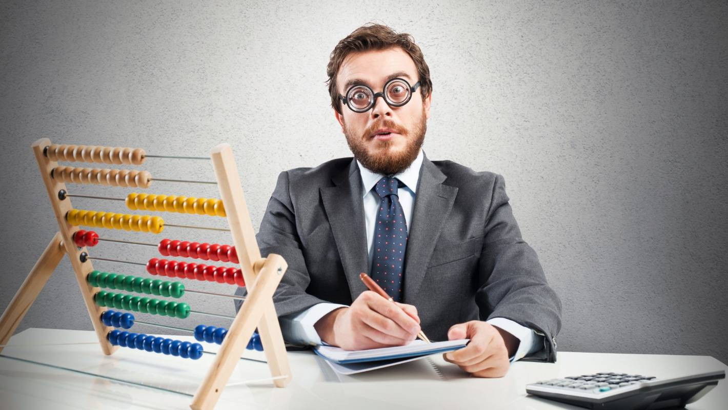 ВШЭ: зарплаты 40% россиян сократились за время пандемии COVID-19