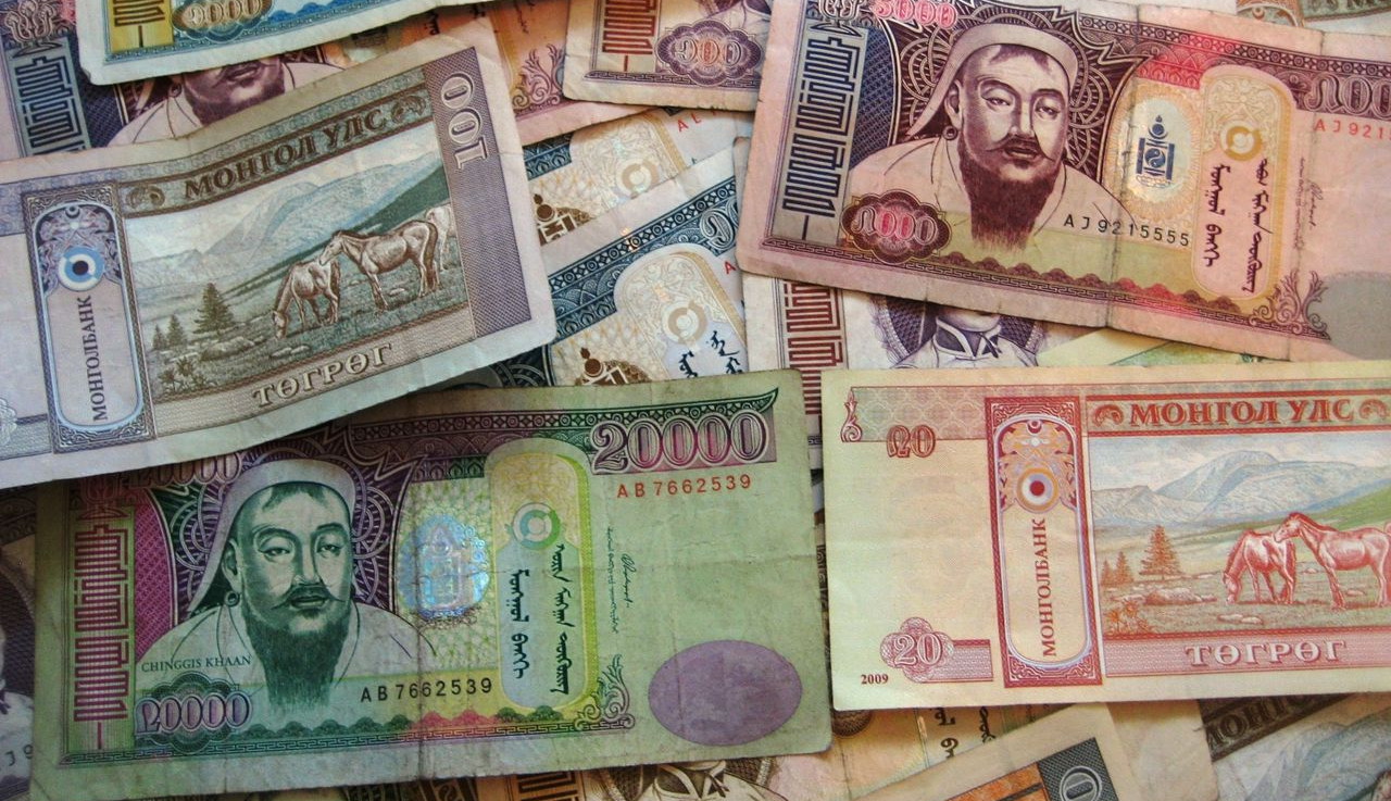 Школьник из Монголии отправил врачам Бурятии свои сбережения