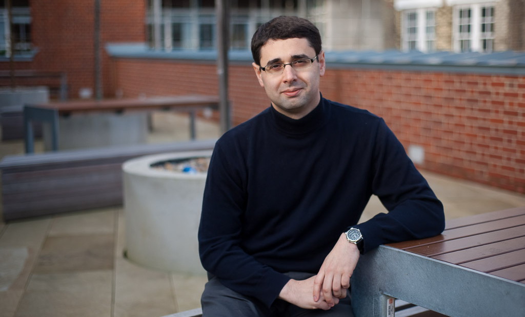 Григорий Асмолов: «Кризис для многих индустрий становится проверкой на креативность»