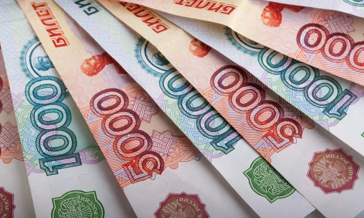 Работающие 1 июля получат повышенную оплату