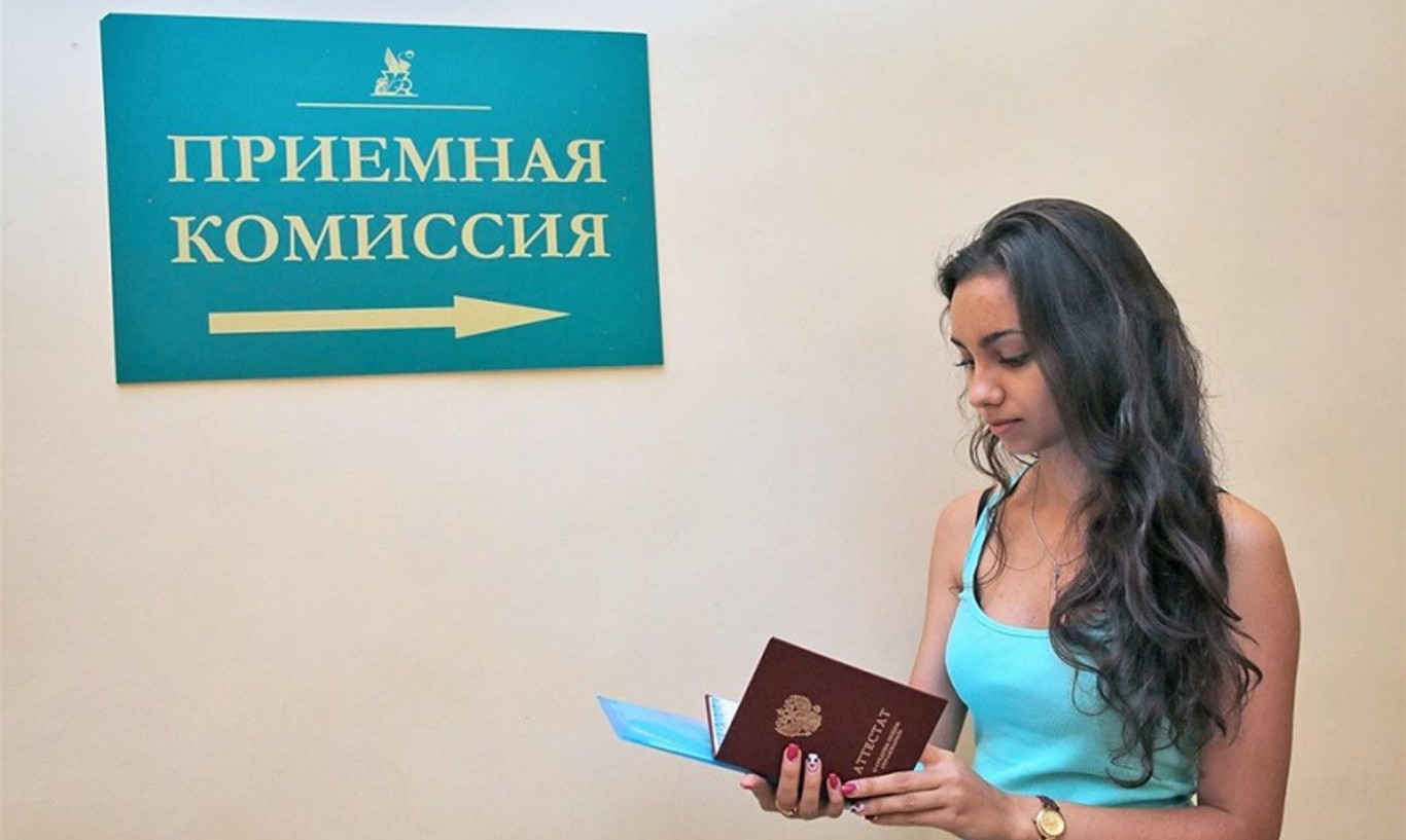 Анзор Музаев прокомментировал идею замены ЕГЭ другим вступительным экзаменом