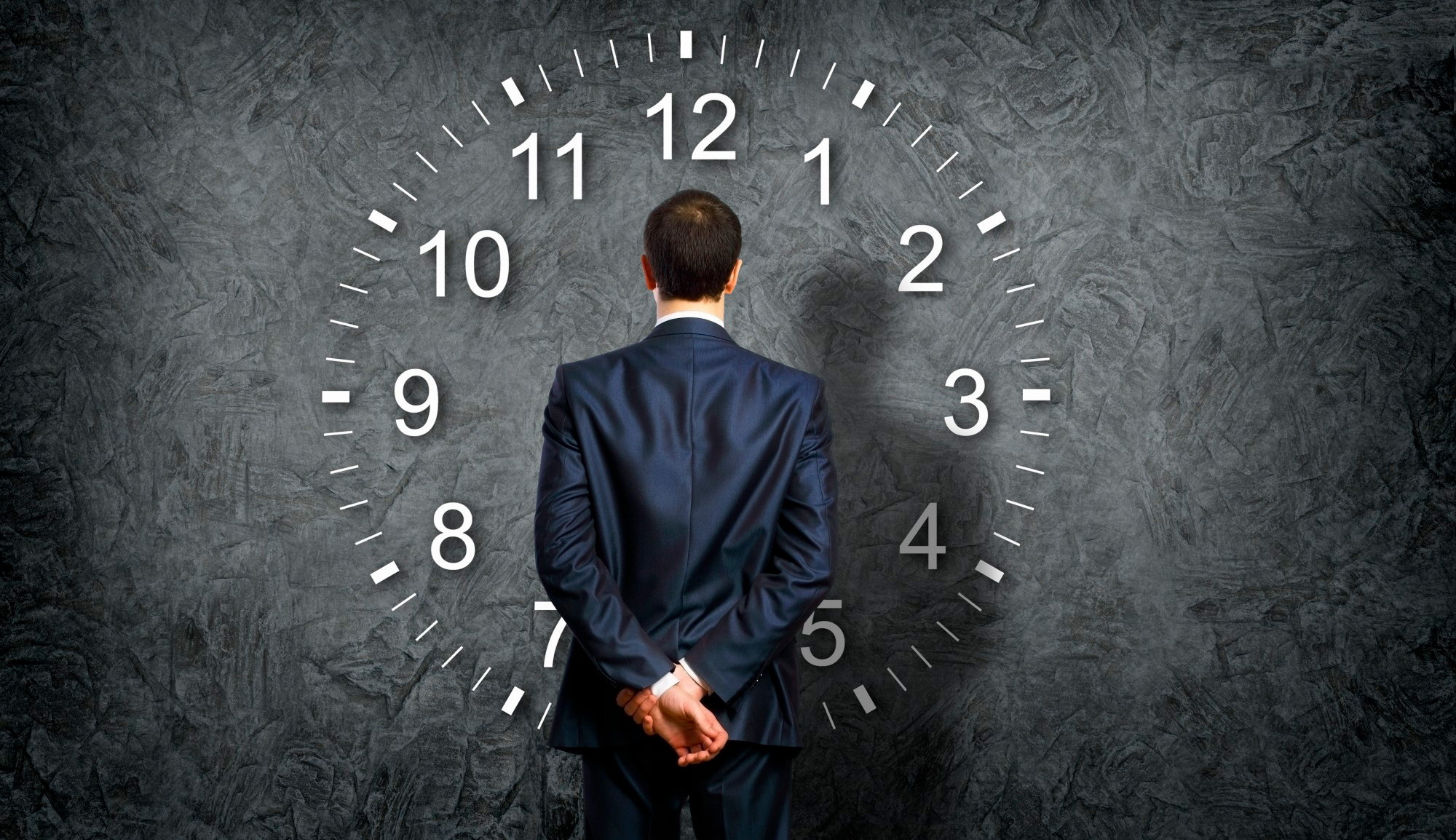 Какие новые требования появились в школах Великобритании и как детям помогут наверстать упущенное