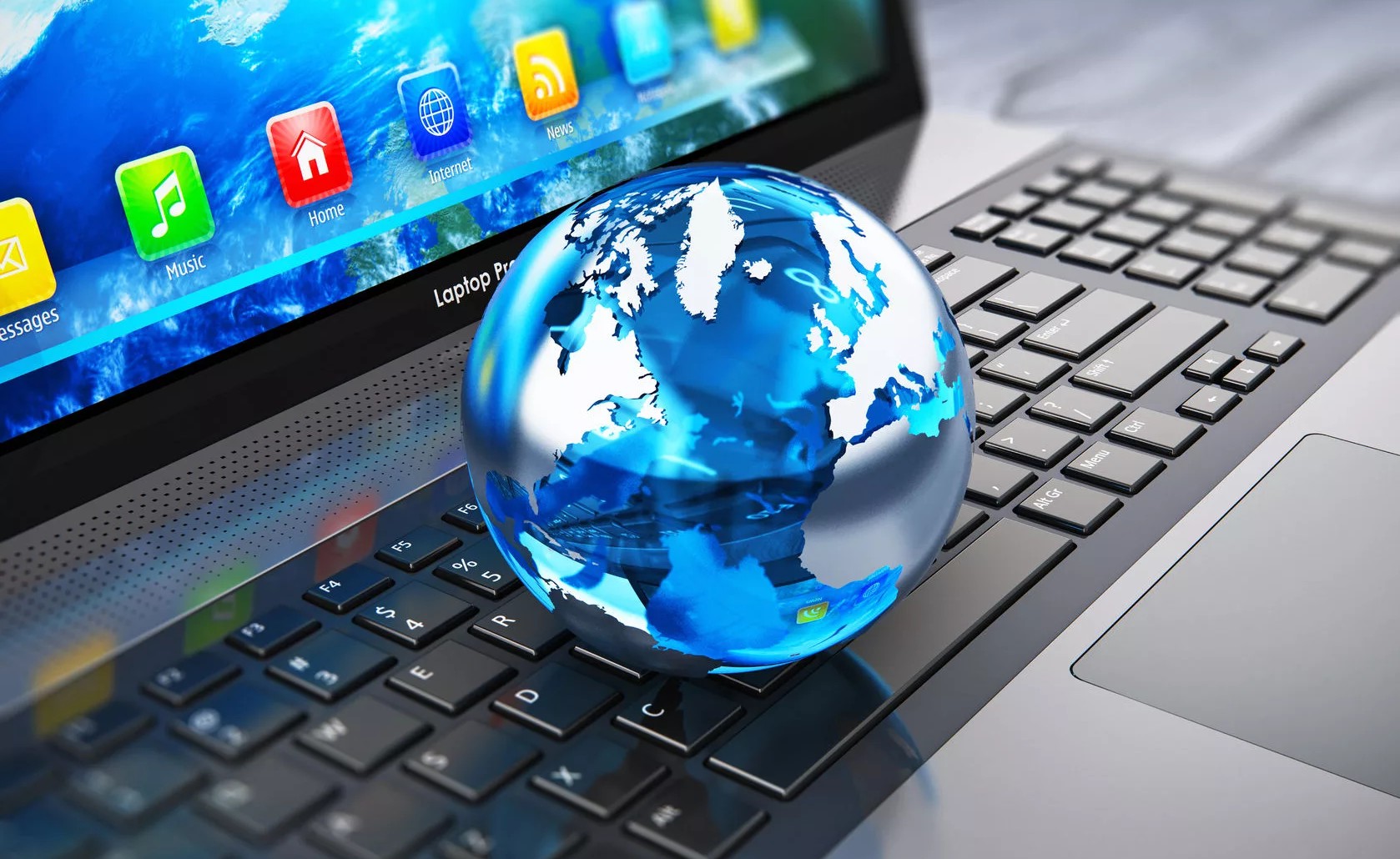 Минпросвещения планирует подключить все городские школы к высокоскоростному интернету к 2024 году