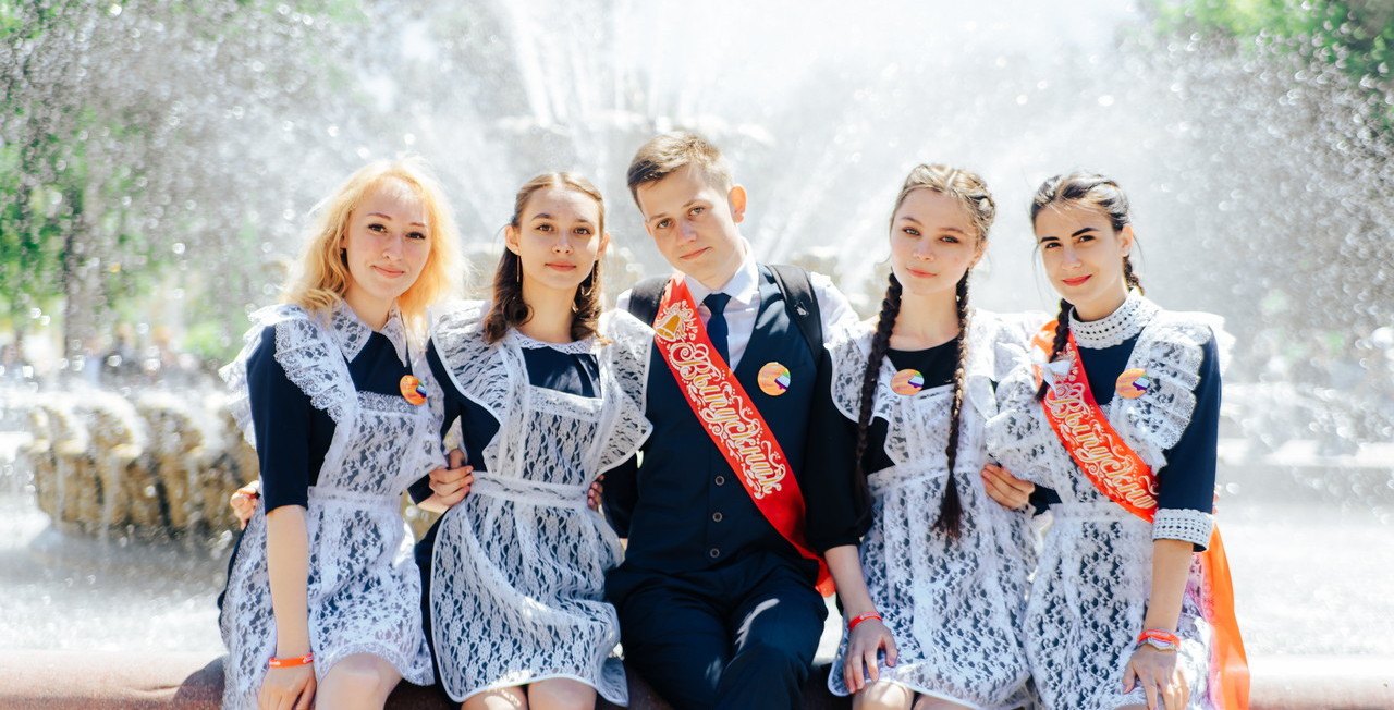 Традиционный выпускной для школьников пройдет 24 июля в парке Горького в Москве