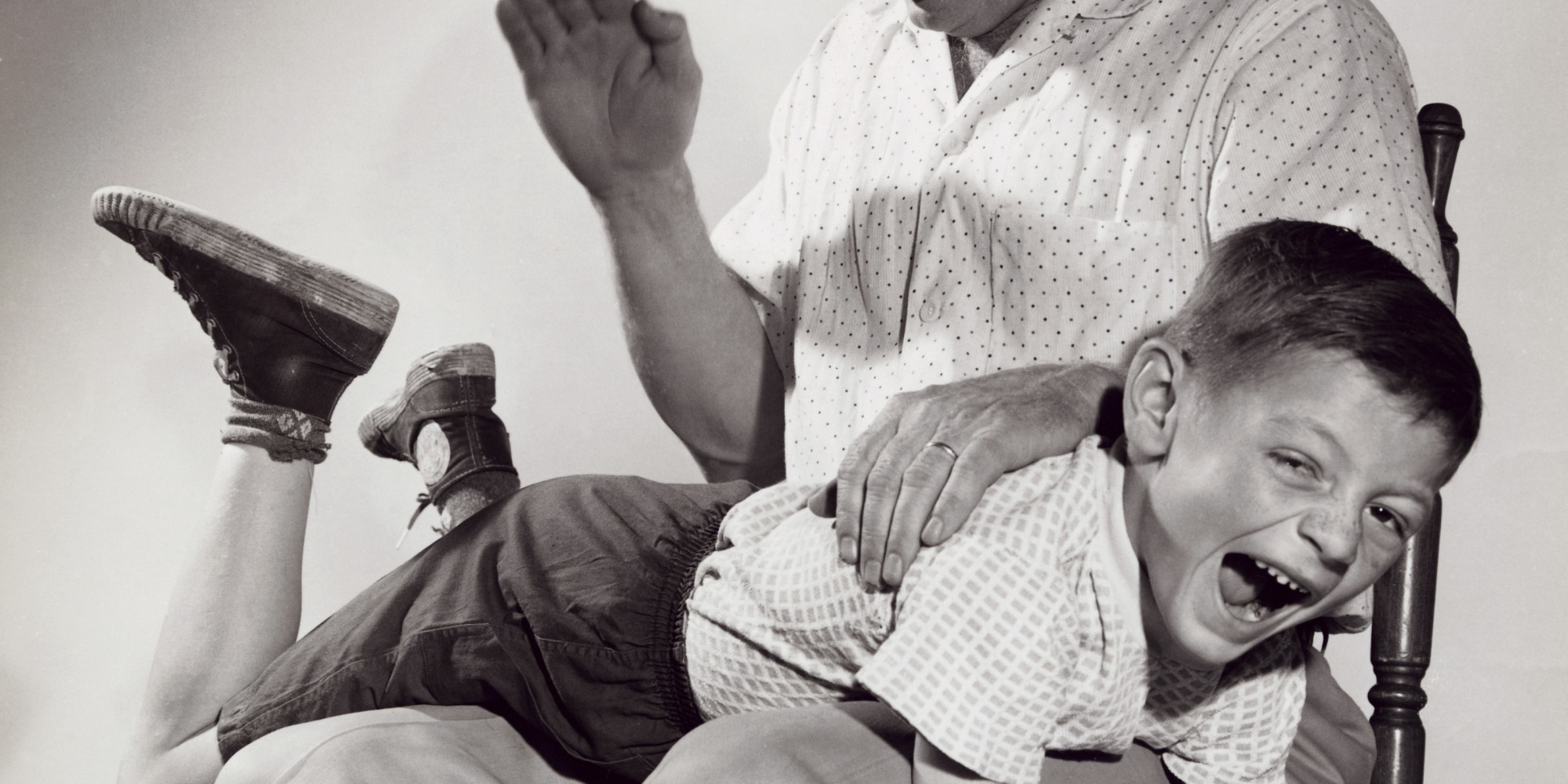 За последние 25 лет родители стали меньше шлепать детей