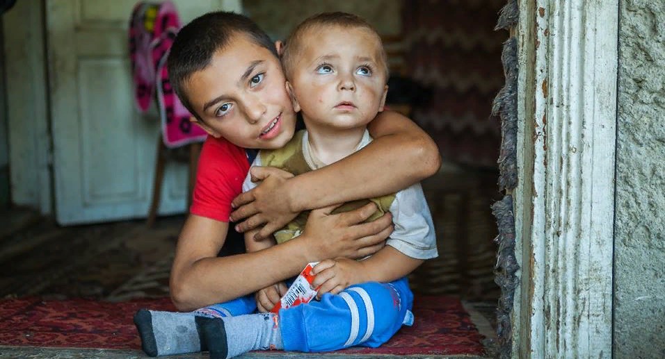 Каждый пятый ребенок в России оказался за чертой бедности 