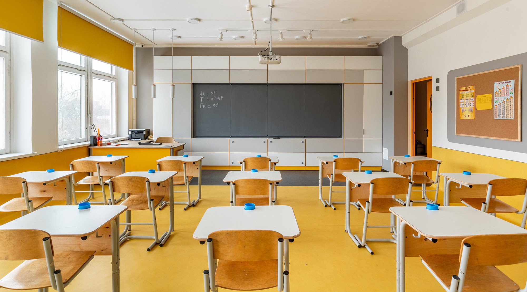 В Италии собираются распилить парты перед школьным сезоном