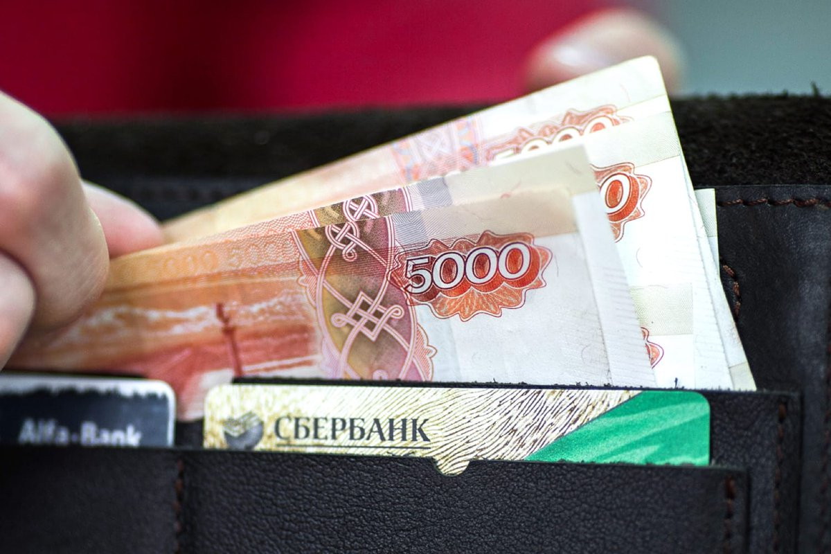 Минпросвещения считает непонятными подходы к оплате труда педагогов