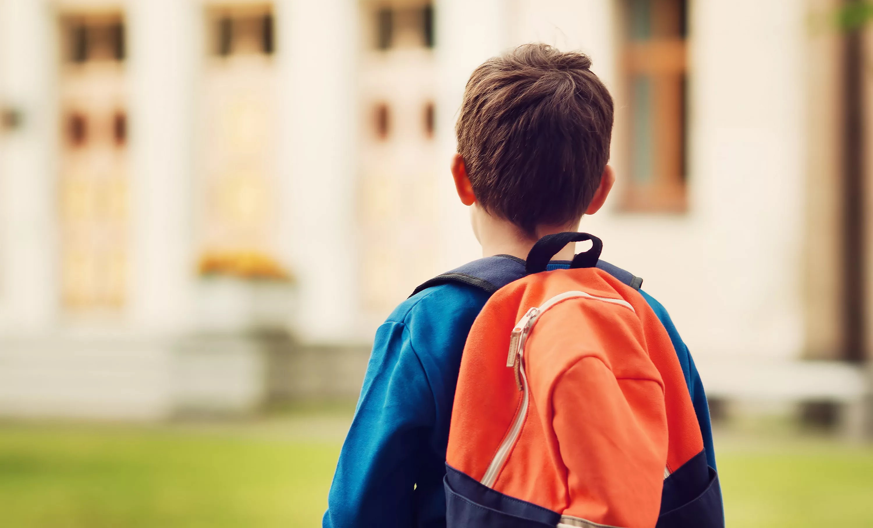 Никакой толпы. В московских школах пропишут время входа и выхода