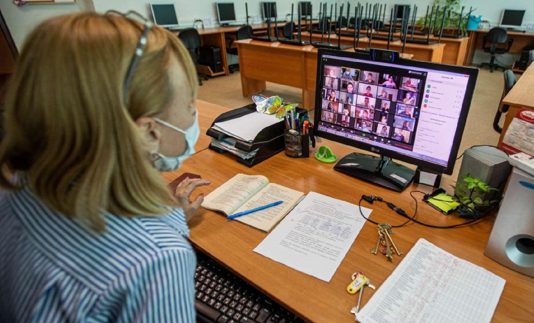 Почти 80% школьников в Казахстане начнут обучение дистанционно из-за COVID-19